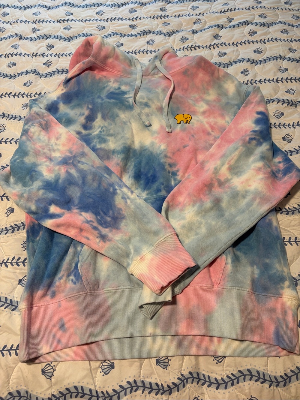 Ivory Ella Snoopy Tie-Dye Hoodie with Yellow Elephant Logo NWT